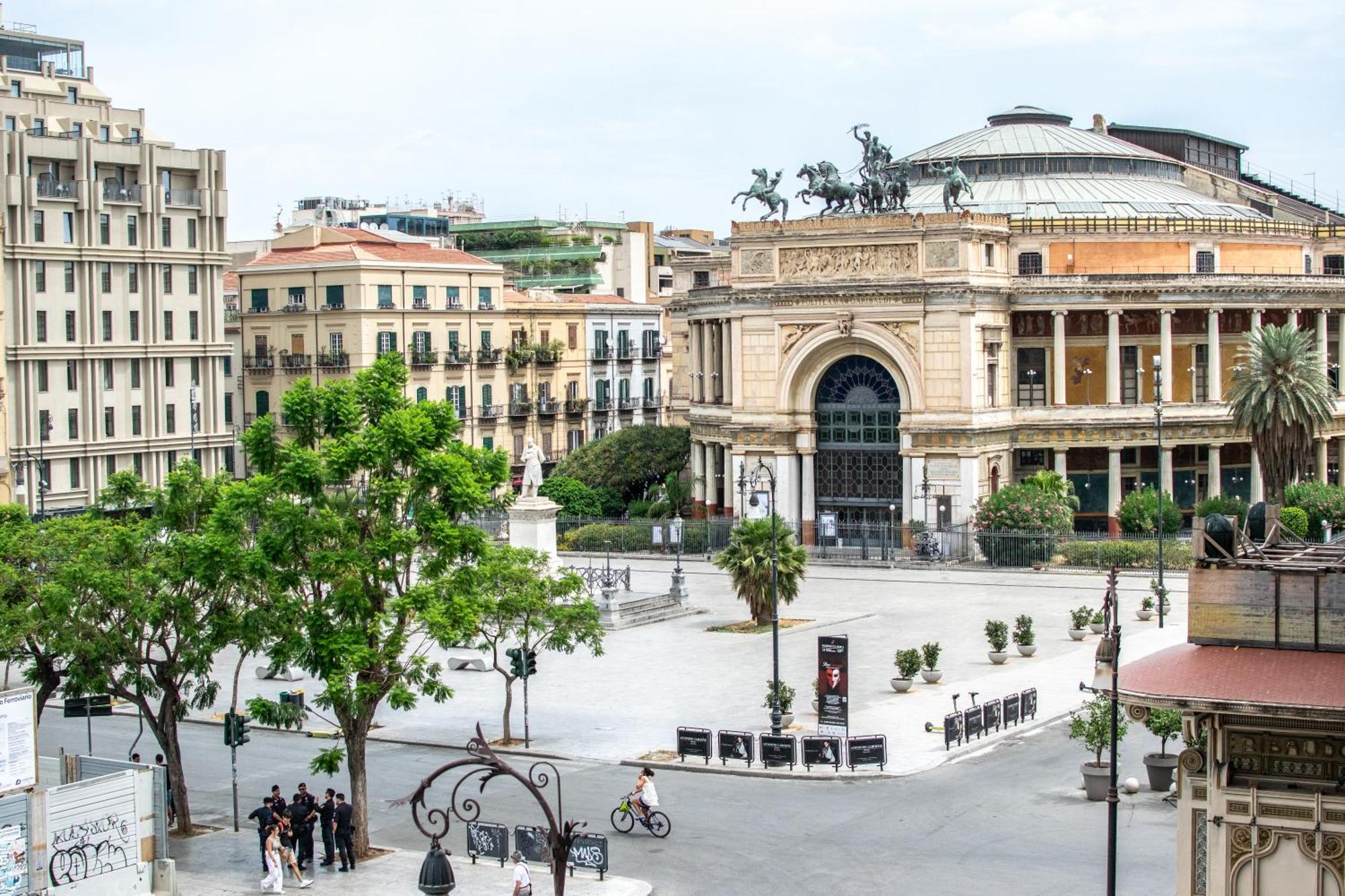 Politeama Crystal Rooms Palermo Dış mekan fotoğraf